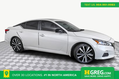 Used 2020 Nissan Altima 2.5 SR w/ Premium Package