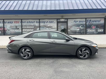 New 2025 Hyundai Elantra Sport