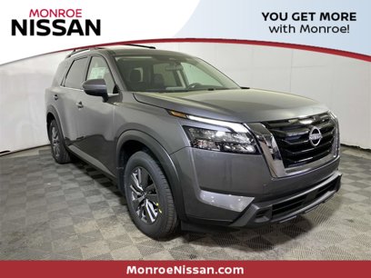 New 2025 Nissan Pathfinder SV