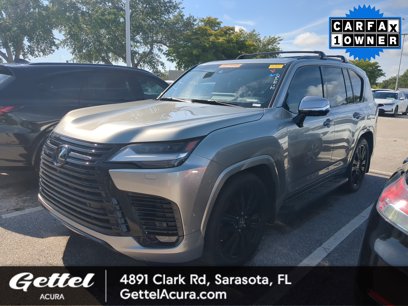 Used 2022 Lexus LX 600 4WD w/ Luxury Package