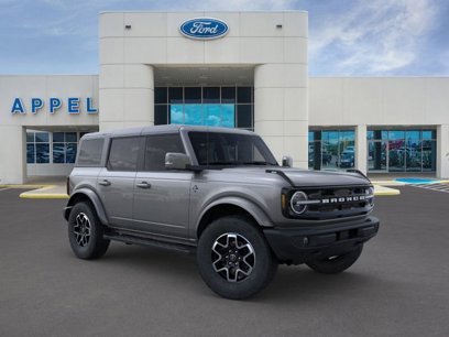 New 2024 Ford Bronco Outer Banks