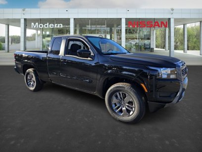 New 2025 Nissan Frontier SV