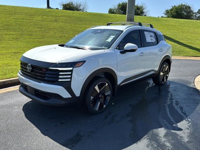 New 2025 Nissan Kicks SR
