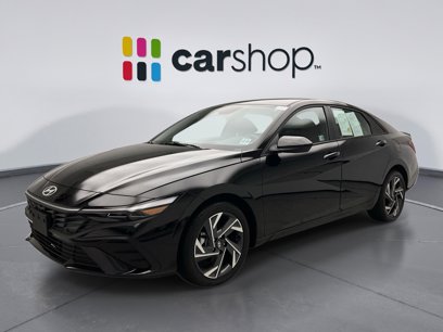 Used 2025 Hyundai Elantra Sport w/ Cargo Package