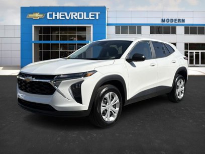 Used 2025 Chevrolet Trax LS