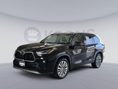 Used 2023 Toyota Highlander Platinum