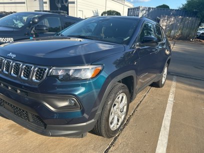 Used 2024 Jeep Compass Latitude w/ Convenience Group