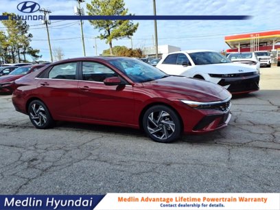 New 2025 Hyundai Elantra Limited w/ Cargo Package