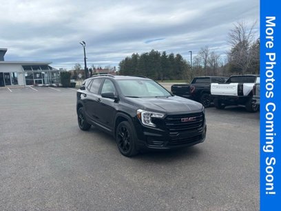 Used 2022 GMC Terrain SLE w/ Driver Convenience Package