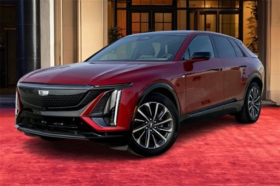 New 2025 Cadillac Lyriq Sport