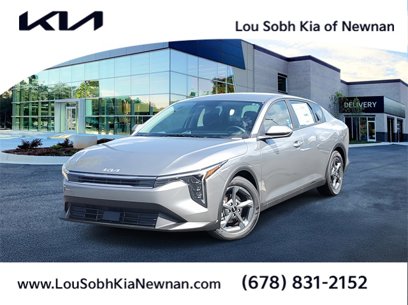 New 2025 Kia K4 LXS