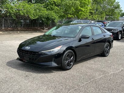 Used 2021 Hyundai Elantra SEL w/ Convenience Package
