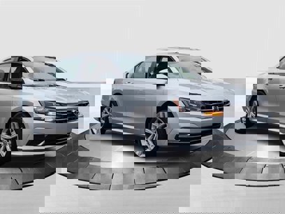 Used 2019 Volkswagen Passat 2.0T Wolfsburg