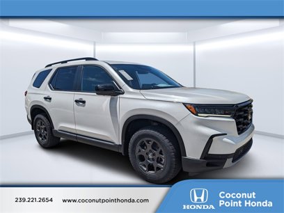 New 2025 Honda Pilot TrailSport