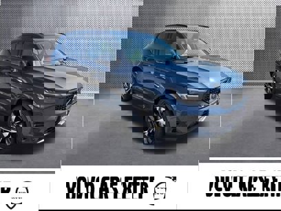 New 2026 Volvo XC40 B5 Ultra w/ Protection Package Premier