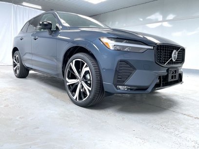 New 2025 Volvo XC60 B5 Ultra w/ Protection Package Premier