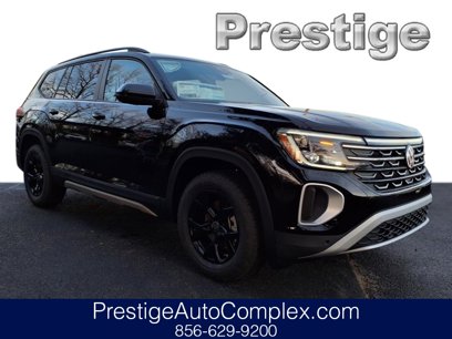 New 2025 Volkswagen Atlas Peak Edition SE
