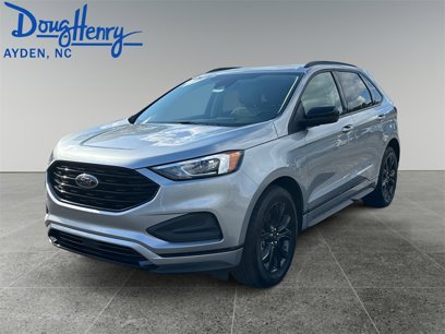 Used 2024 Ford Edge SE w/ Black Appearance Package