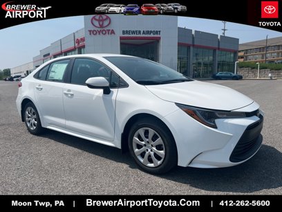 New 2025 Toyota Corolla LE