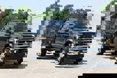 New 2025 Ford F450 Lariat