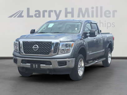 Used 2018 Nissan Titan SV w/ SV Convenience Package
