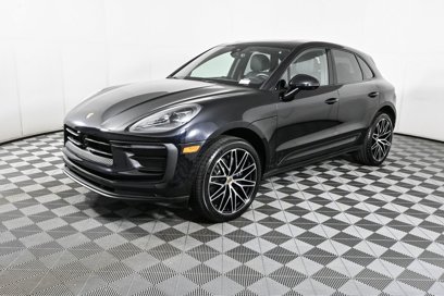 Used 2025 Porsche Macan w/ Premium Package Plus