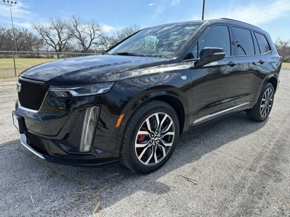 New 2025 Cadillac XT6 Sport w/ Technology Package