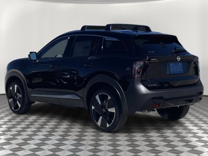 New 2025 Nissan Kicks SR