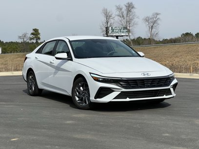 Used 2024 Hyundai Elantra SEL