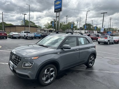 Used 2022 Hyundai Venue SEL