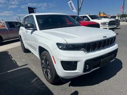 Used 2023 Jeep Grand Cherokee Overland