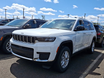 New 2025 Jeep Grand Cherokee L Laredo w/ Luxury Tech Group I
