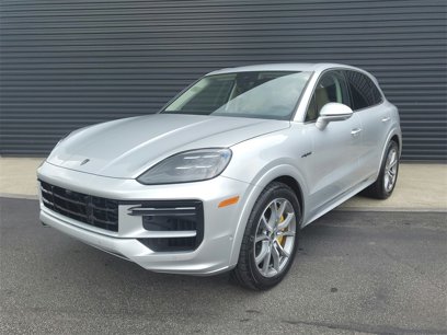 New 2025 Porsche Cayenne Turbo