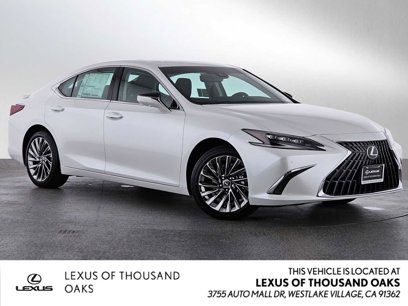 New 2025 Lexus ES 300h w/ Luxury Package