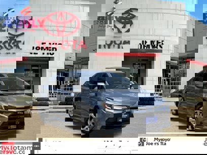 Used 2025 Toyota Corolla LE