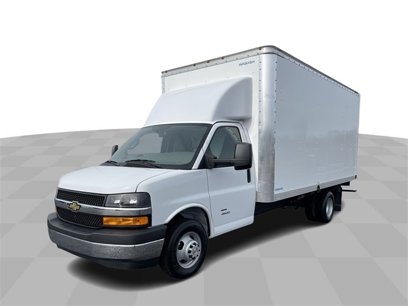 New 2023 Chevrolet Express 4500 Extended w/ Power Convenience Package