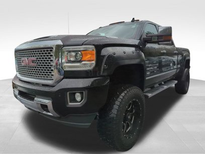 Used 2017 GMC Sierra 2500 Denali w/ Duramax Plus Package