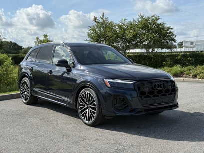 New 2025 Audi SQ7 Premium Plus
