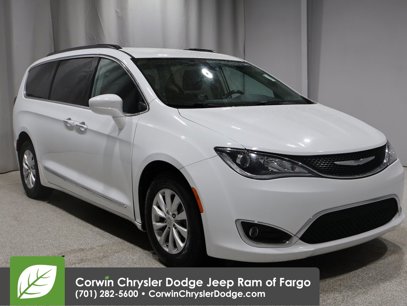Used 2017 Chrysler Pacifica Touring-L