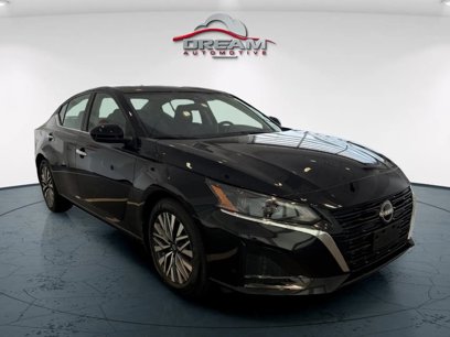 Used 2024 Nissan Altima 2.5 SV w/ SV Premium Package