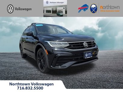 Certified 2022 Volkswagen Tiguan SE R-Line
