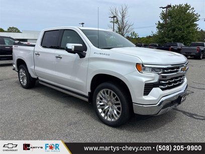 New 2025 Chevrolet Silverado 1500 LTZ w/ LTZ Premium Package