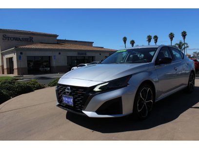 Used 2023 Nissan Altima 2.5 SR