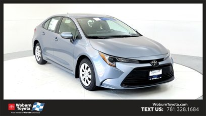 New 2025 Toyota Corolla LE