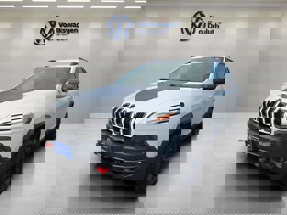 Used 2017 Jeep Cherokee Trailhawk