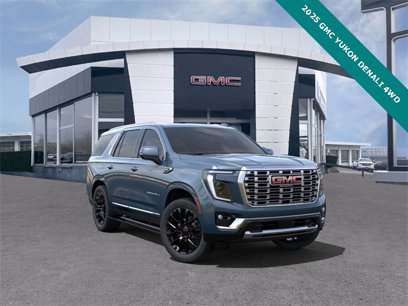 New 2025 GMC Yukon Denali w/ Sun & Power Step Package