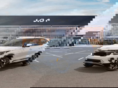 New 2025 Kia Seltos SX w/ SX Sunroof Package