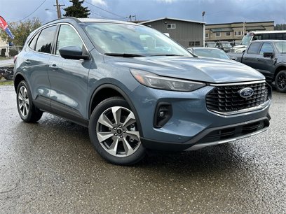 New 2025 Ford Escape Platinum w/ Premium Technology Package