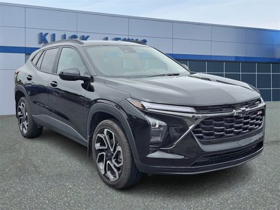 Certified 2025 Chevrolet Trax RS w/ Driver Confidence Package
