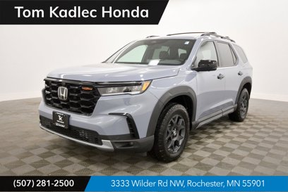 New 2025 Honda Pilot TrailSport